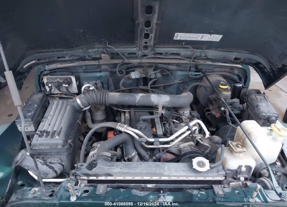 2000 JEEP WRANGLER SPORT VIN: 1J4FA49S9YP765272