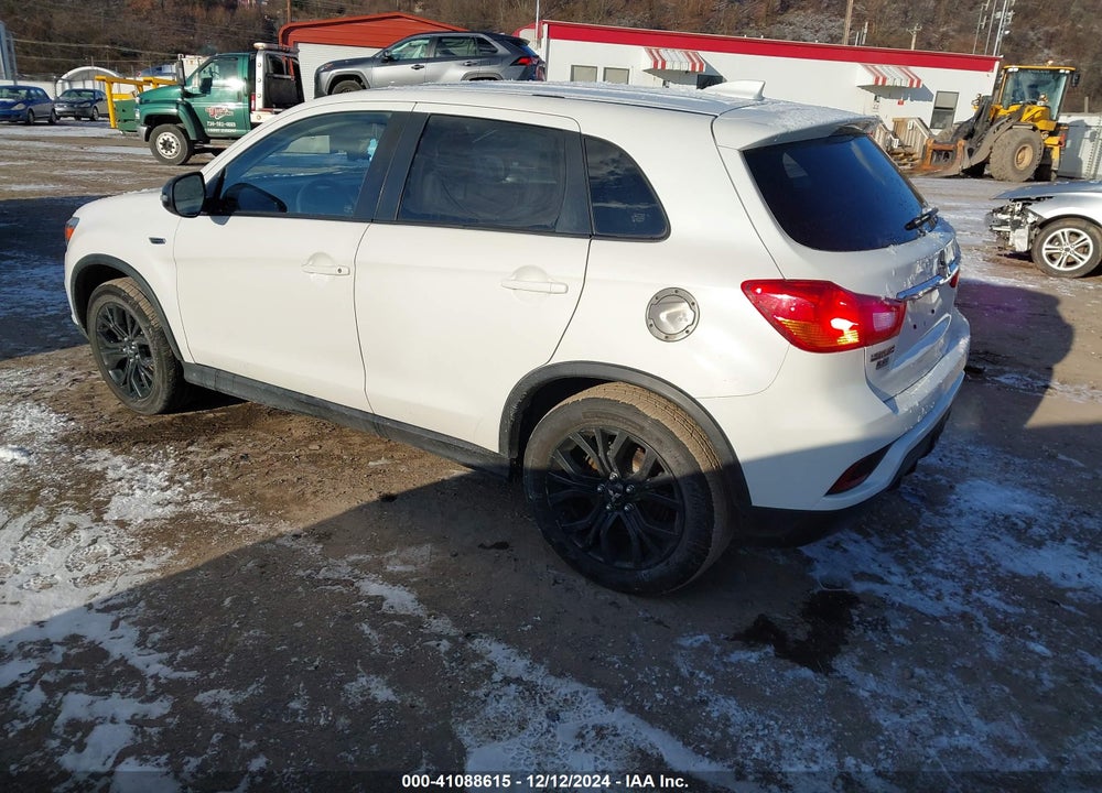 2018 MITSUBISHI OUTLANDER SPORT 2.0 ES VIN: JA4AR3AU7JU003513