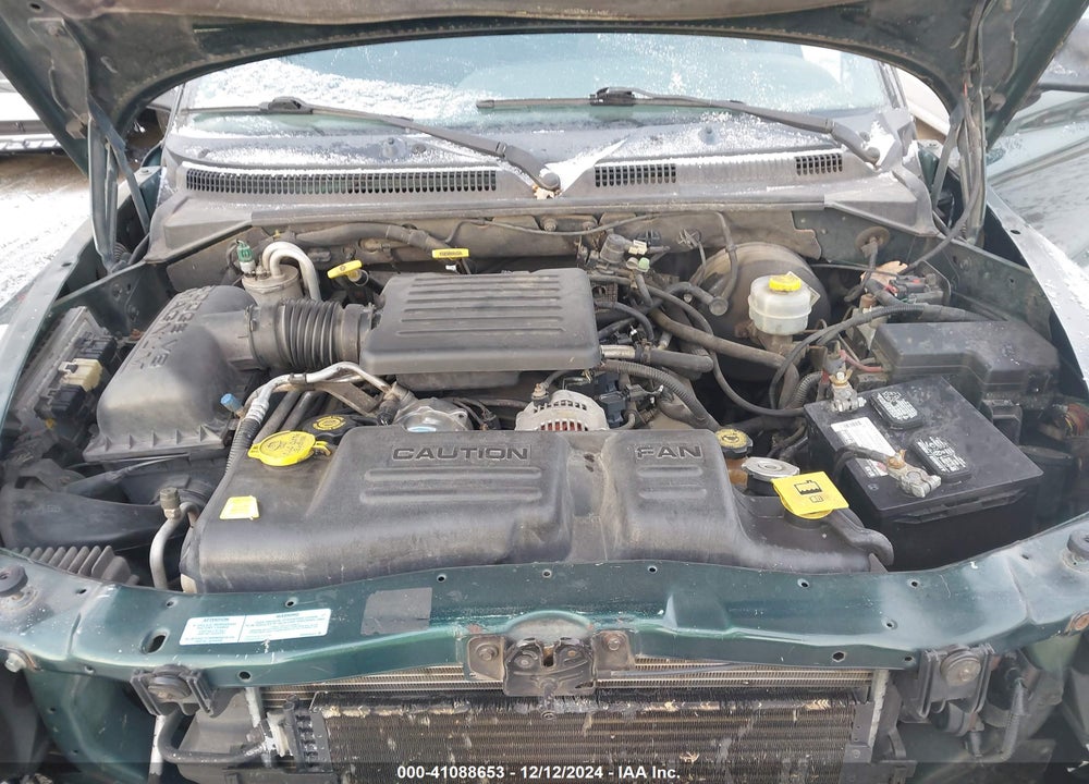 2000 DODGE DAKOTA SLT/SPORT VIN: 1B7GL2AN3YS608008