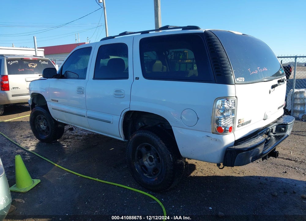 2002 CHEVROLET TAHOE LT VIN: 1GNEK13Z82R218189