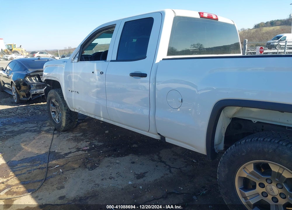 2017 GMC SIERRA 1500 VIN: 1GTV2LEC3HZ159798