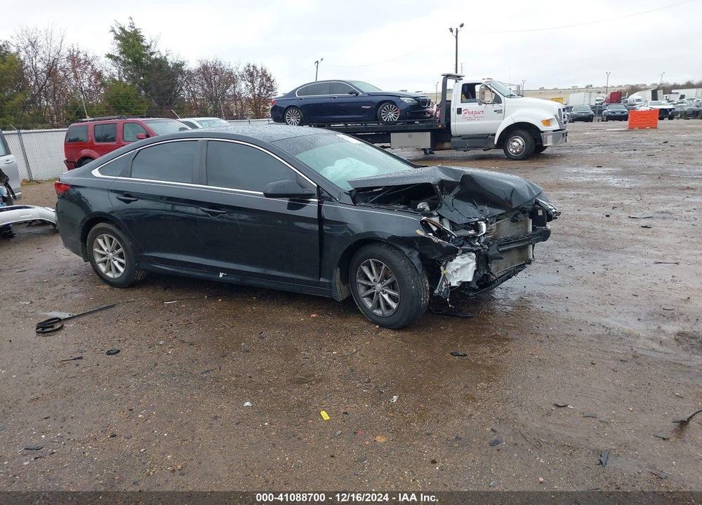 2018 HYUNDAI SONATA SE VIN: 5NPE24AF7JH647591