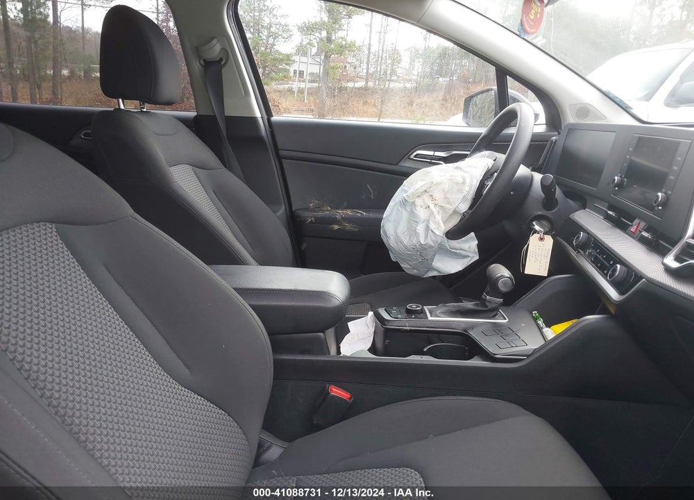 2023 KIA SPORTAGE VIN: KNDPU3AF7P7136246