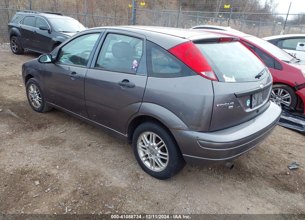 2007 FORD FOCUS S/SE/SES VIN: 1FAHP37N97W211552