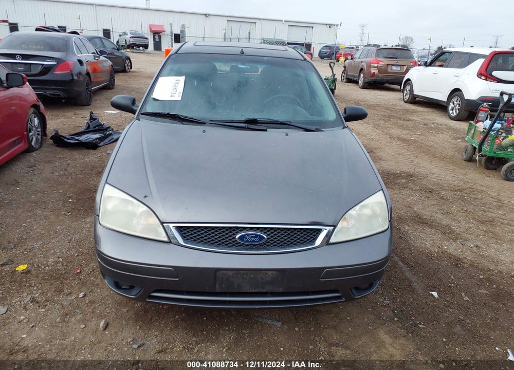 2007 FORD FOCUS S/SE/SES VIN: 1FAHP37N97W211552