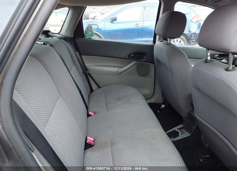 2007 FORD FOCUS S/SE/SES VIN: 1FAHP37N97W211552
