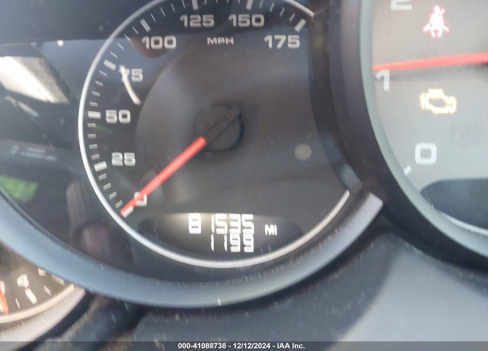 2011 PORSCHE CAYENNE VIN: WP1AB2A29BLA44007