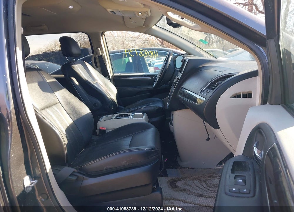 2016 CHRYSLER TOWN & COUNTRY TOURING VIN: 2C4RC1BG2GR119764