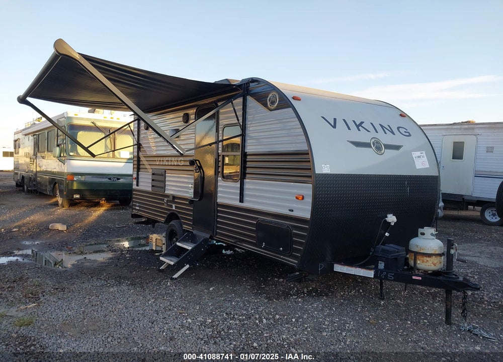 2022 COUNTRY COACH OTHER VIN: 5ZT2VWFC8NJ130185