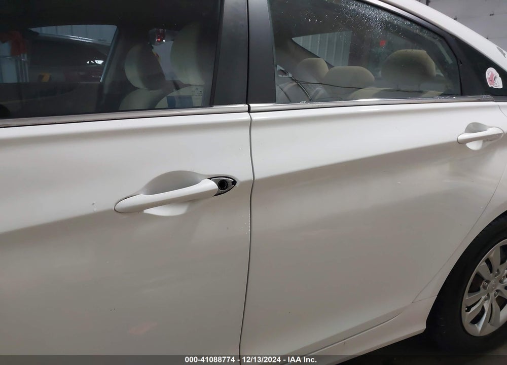 2012 HYUNDAI SONATA GLS VIN: 5NPEB4AC2CH382720
