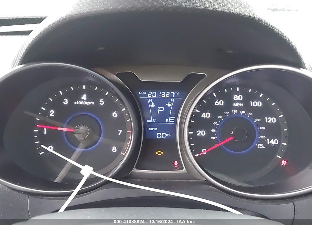 2015 HYUNDAI VELOSTER VIN: KMHTC6AD6FU243334