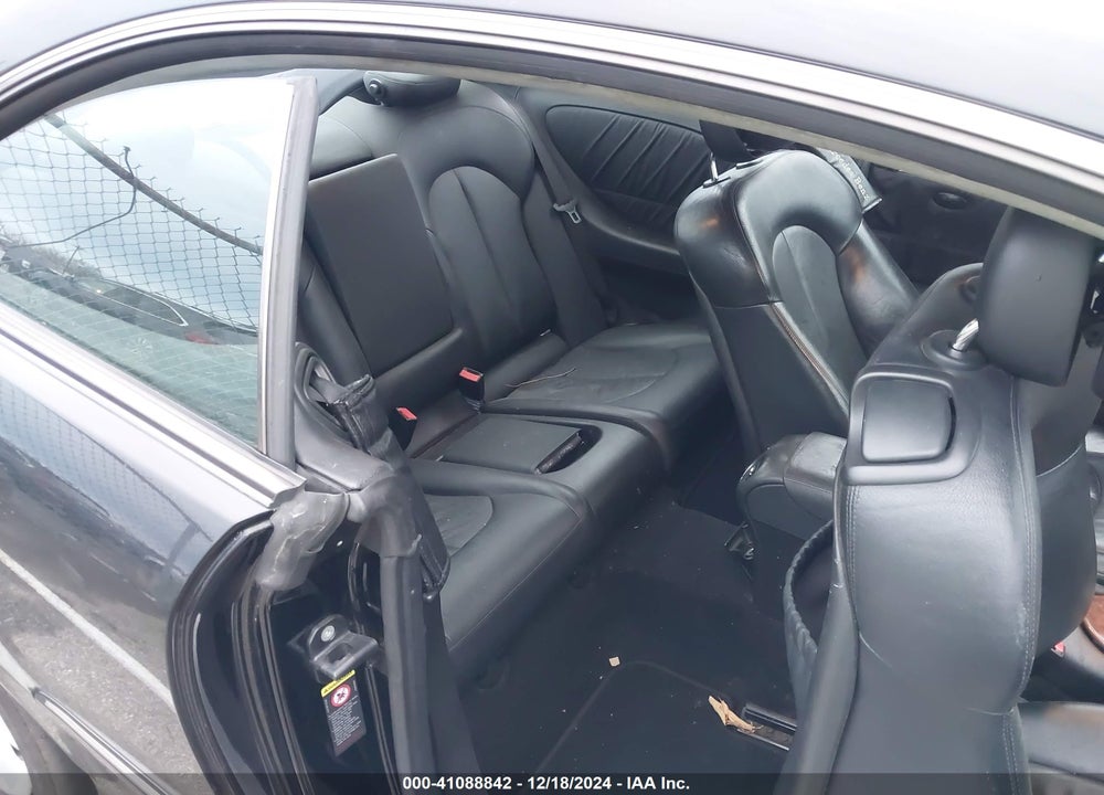 2008 MERCEDES-BENZ CLK 350 VIN: WDBTJ56H28F235608