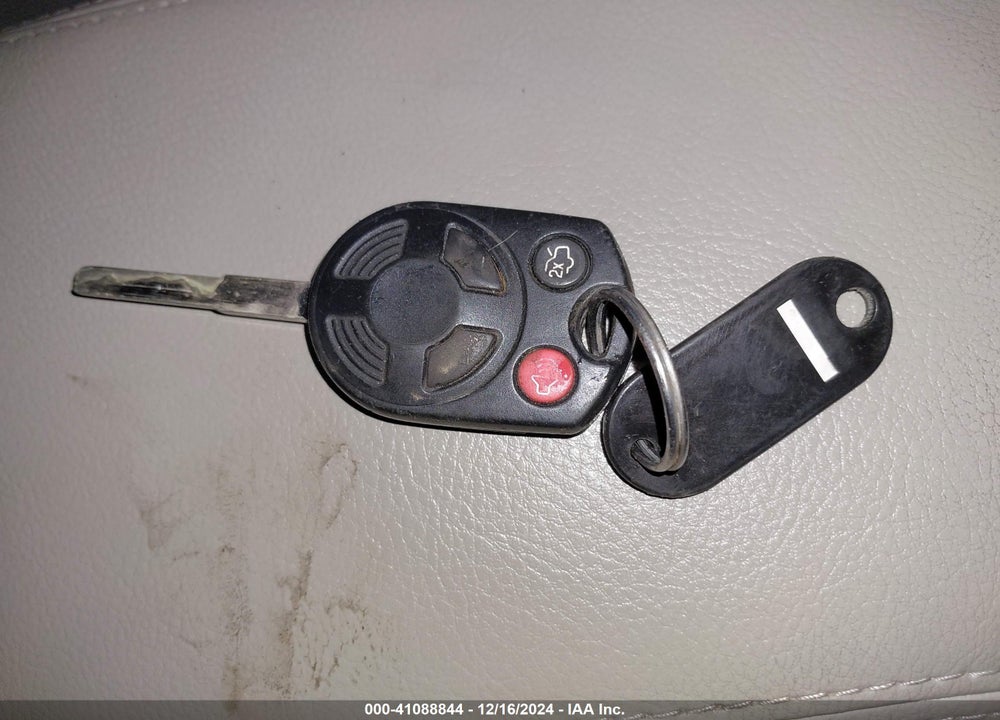 2014 FORD FOCUS SE VIN: 1FADP3K27EL438586