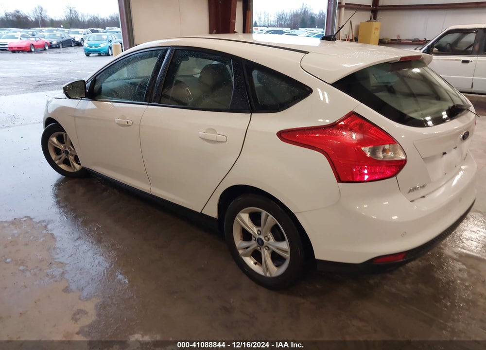 2014 FORD FOCUS SE VIN: 1FADP3K27EL438586