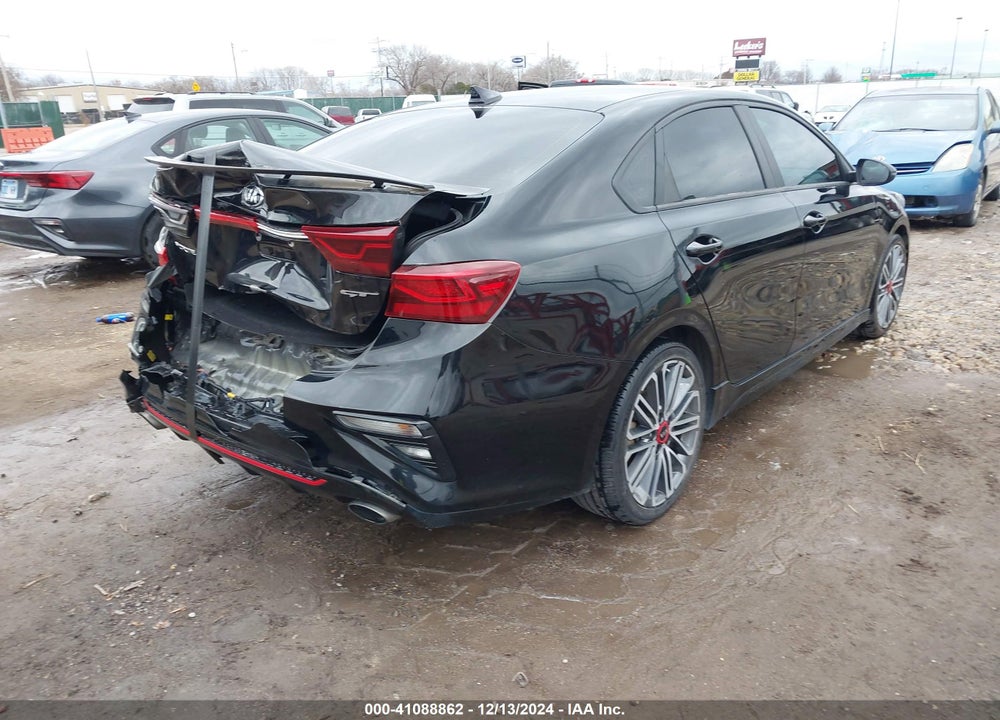 2021 KIA FORTE GT VIN: 3KPF44ACXME315044