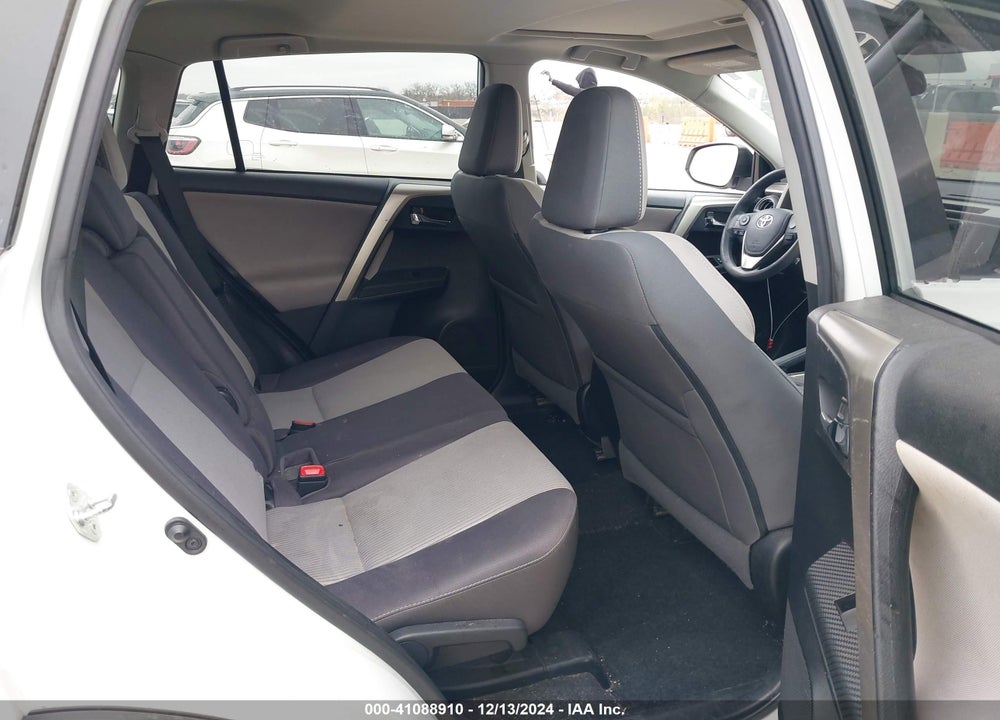 2015 TOYOTA RAV4 VIN: 2T3WFREV3FW142266
