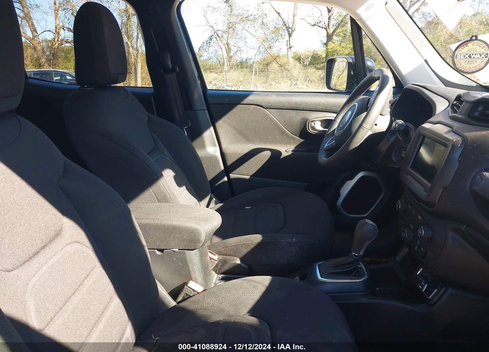 2019 JEEP RENEGADE LATITUDE FWD VIN: ZACNJABB0KPK82254