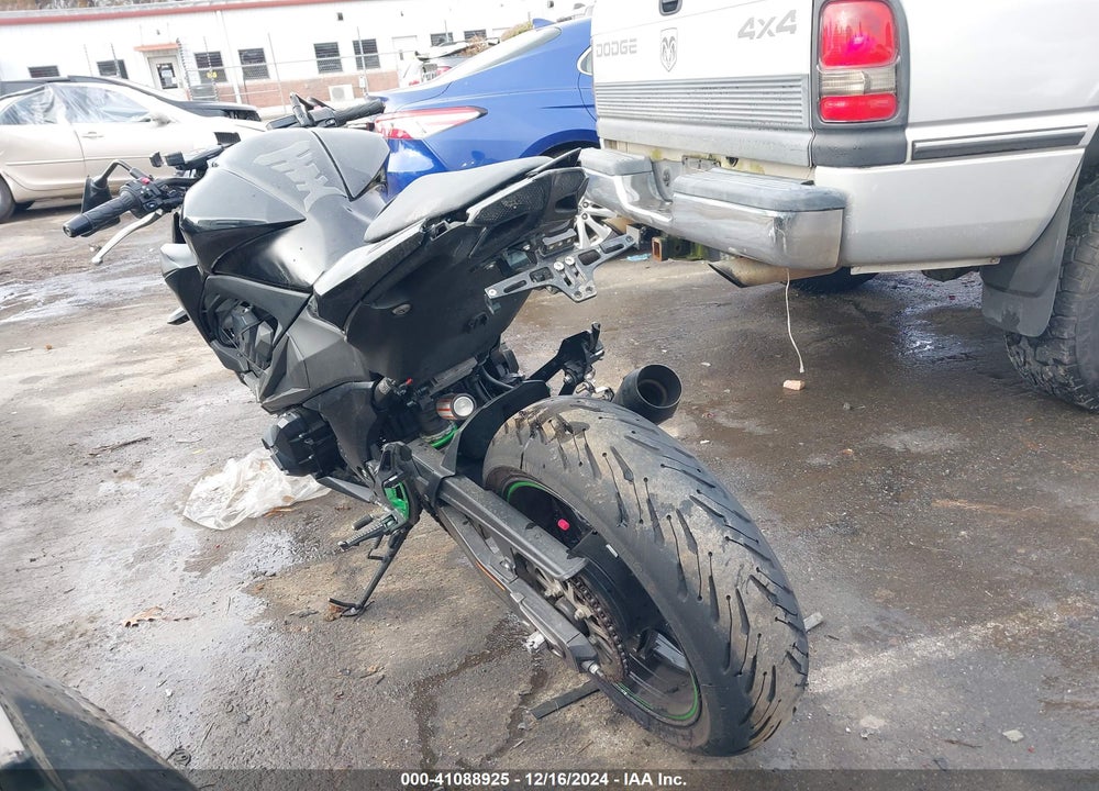 2016 KAWASAKI ZR800 B VIN: JKBZRCB14GDA13320