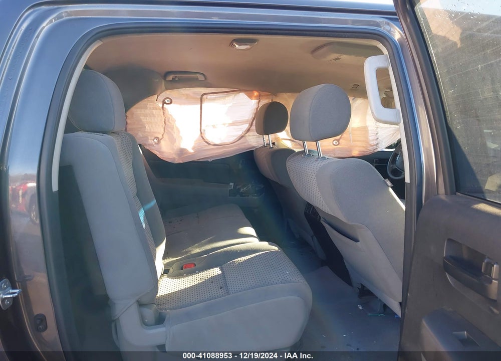 2011 TOYOTA TUNDRA GRADE 5.7L V8 VIN: 5TFDY5F11BX206011