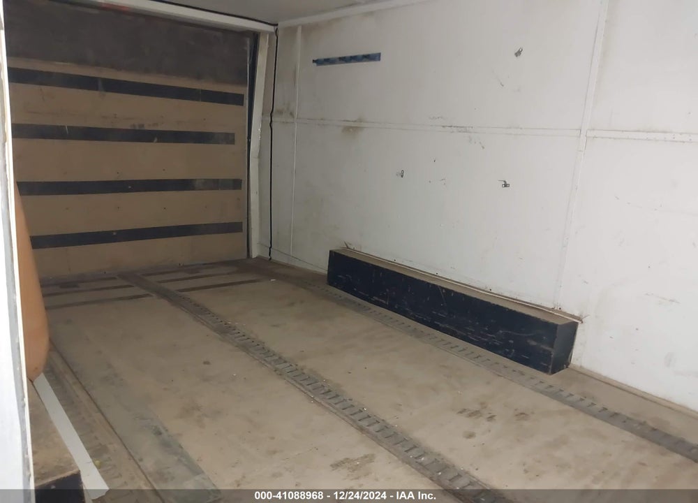 2004 FOREST RIVER VALUE HAULER VIN: 5NHUVHT214N039278