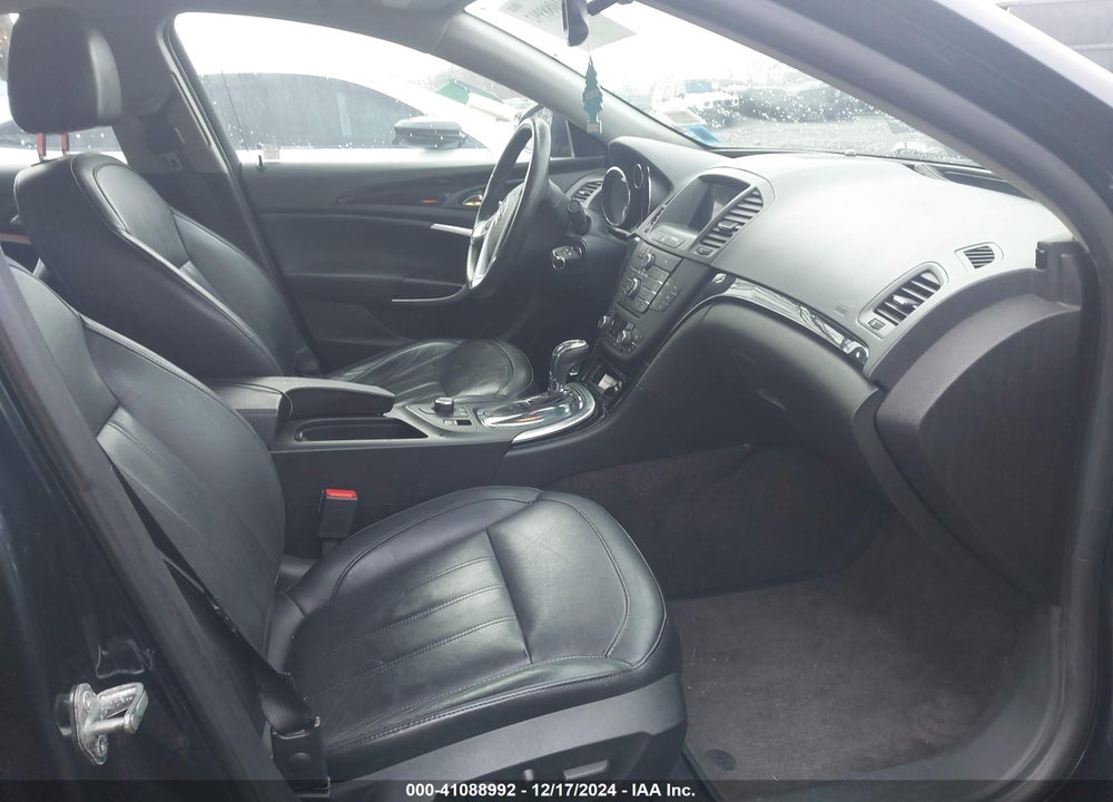 2011 BUICK REGAL CXL TURBO OSHAWA VIN: 2G4G15GV3B9186731