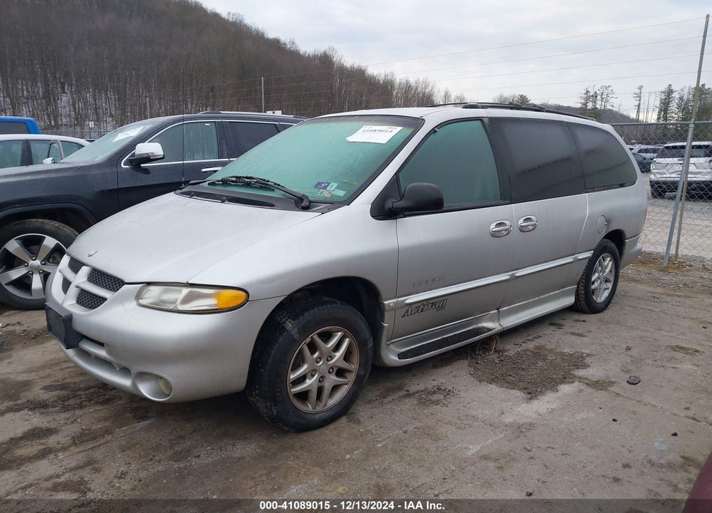 2000 DODGE GRAND CARAVAN VIN: 1B4GP44R0YB712001