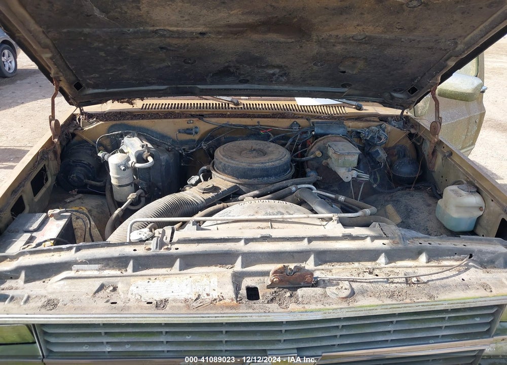 1984 CHEVROLET C10 VIN: 1GCDC14H9ES189192