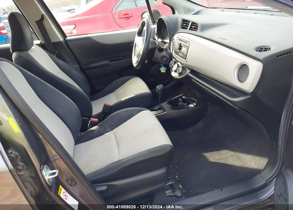 2014 TOYOTA YARIS LE (TMC/CBU PLANT) VIN: JTDKTUD39ED596026