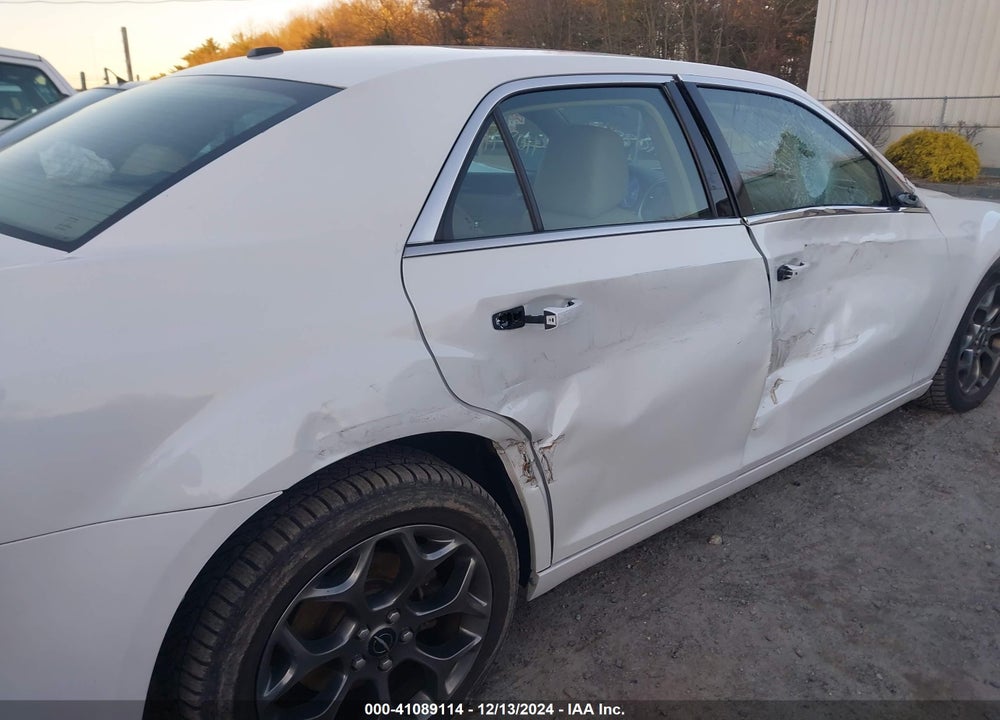 2014 CHRYSLER 300 VIN: 2C3CCARG4EH184392