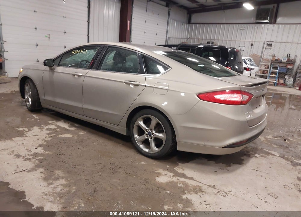 2015 FORD FUSION VIN: 3FA6P0H73FR262410