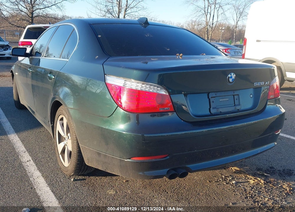 2008 BMW 528XI VIN: WBANV13568CZ56711