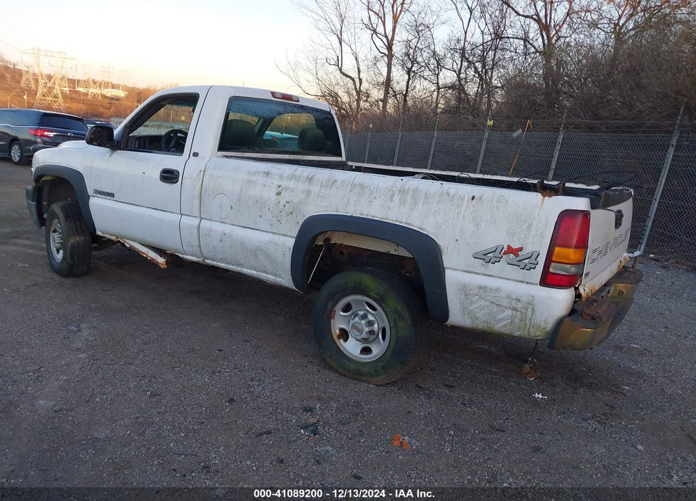 2001 CHEVROLET SILVERADO 2500HD VIN: 1GCHK24U91E181190