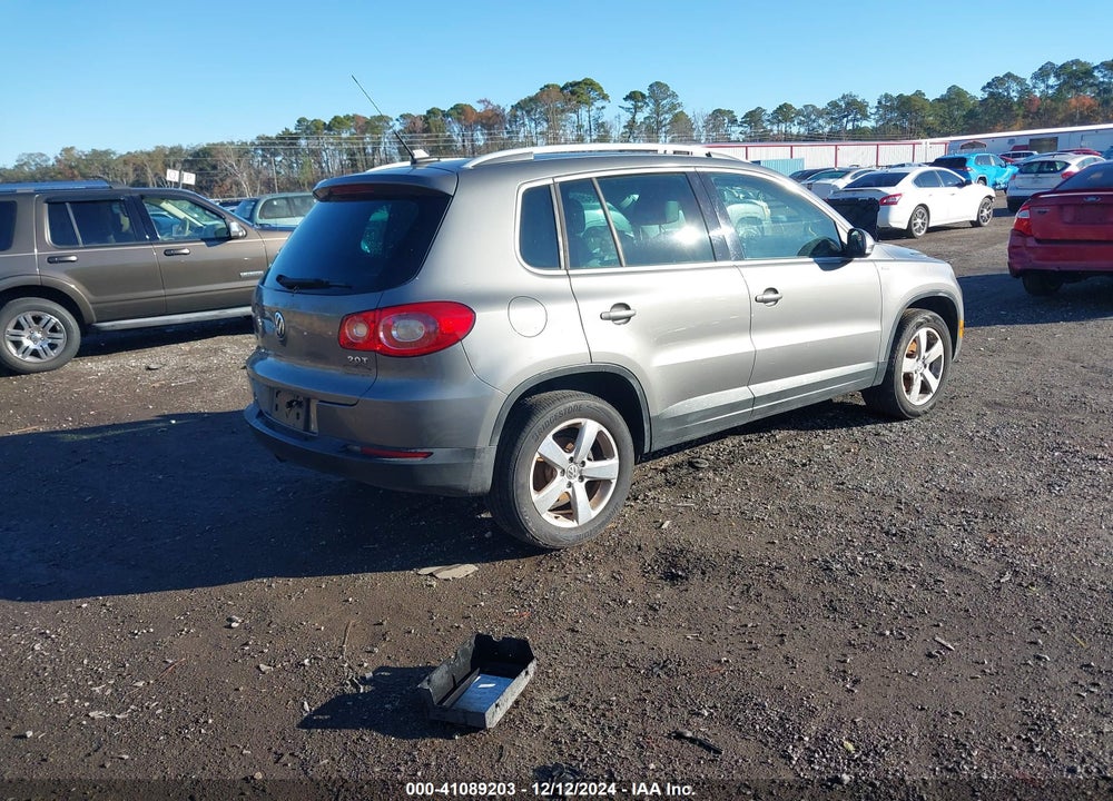 2010 VOLKSWAGEN TIGUAN WOLFSBURG EDITION VIN: WVGAV7AX8AW537476