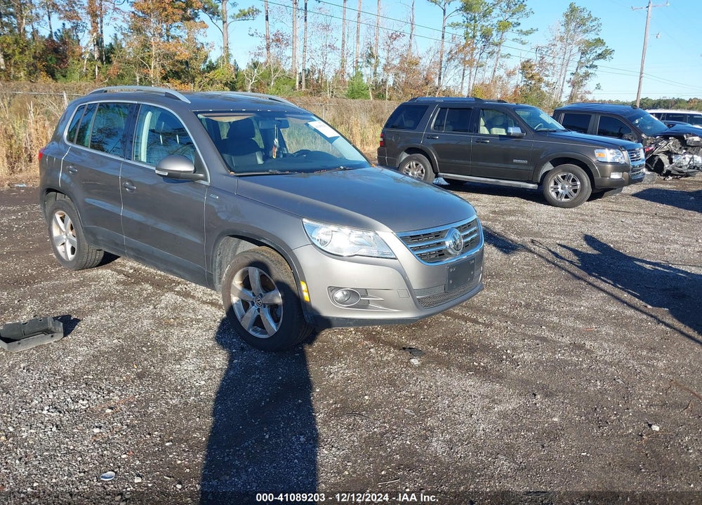 2010 VOLKSWAGEN TIGUAN WOLFSBURG EDITION VIN: WVGAV7AX8AW537476