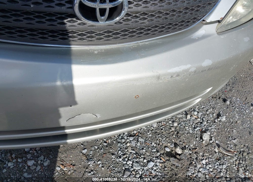 2002 TOYOTA CAMRY LE V6 VIN: 4T1BF30K22U029467