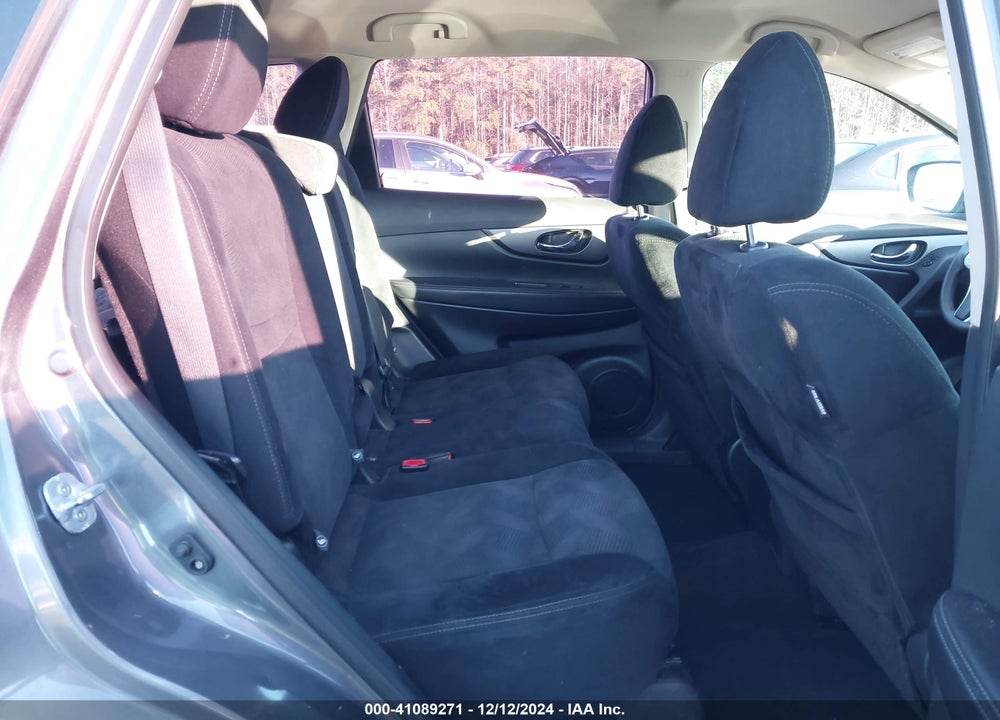 2016 NISSAN ROGUE S VIN: 5N1AT2MTXGC847723