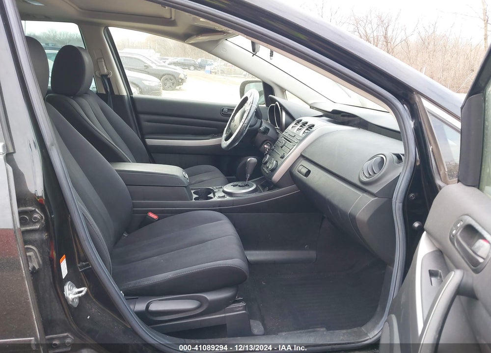2011 MAZDA CX-7 I SPORT VIN: JM3ER2B50B0368916