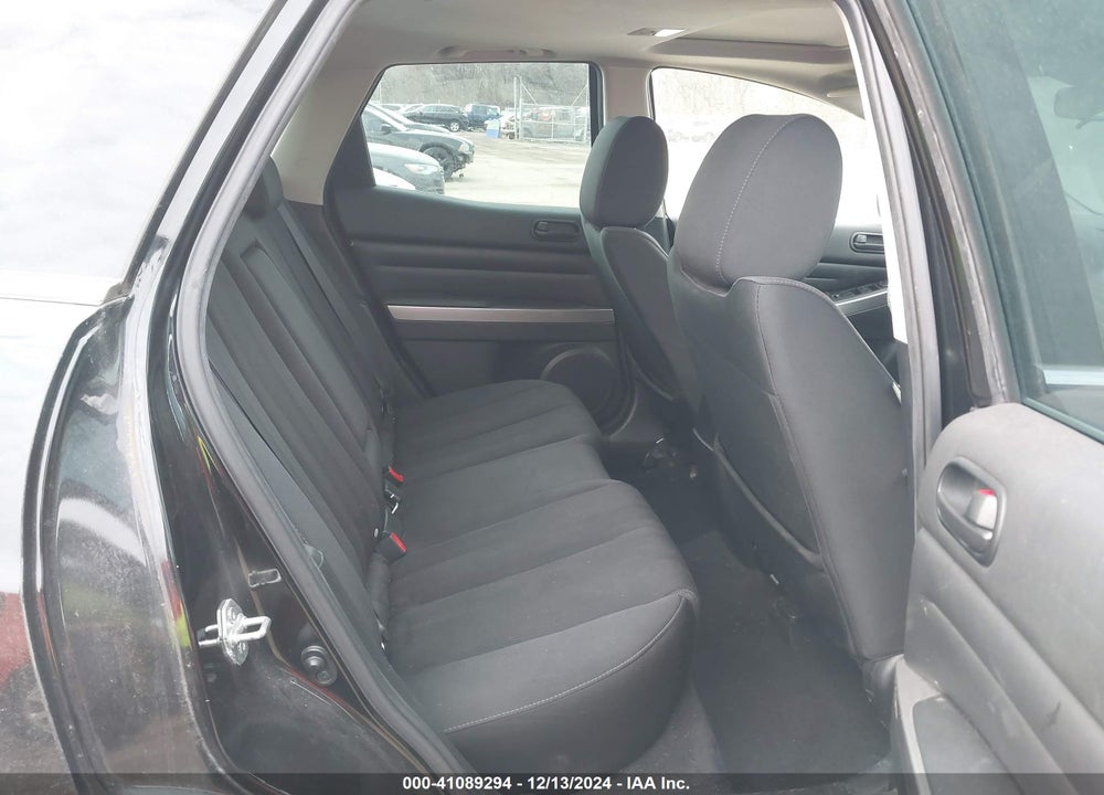 2011 MAZDA CX-7 I SPORT VIN: JM3ER2B50B0368916