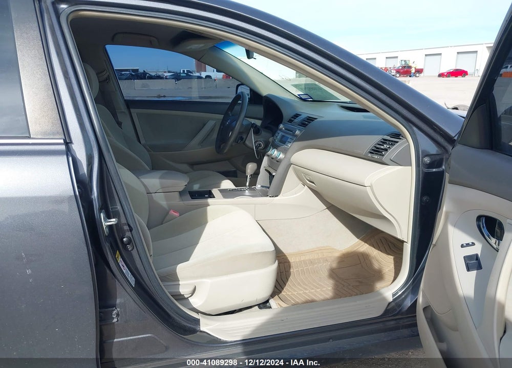 2009 TOYOTA CAMRY LE VIN: 4T1BE46K79U872316