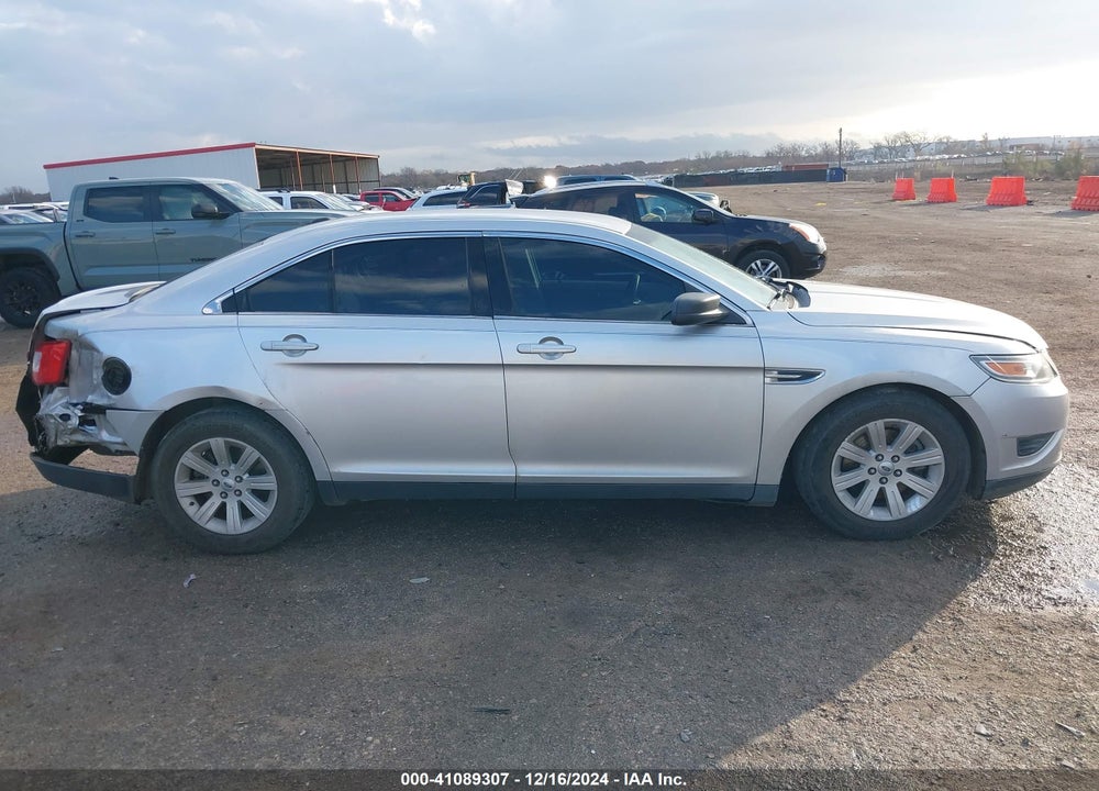 2010 FORD TAURUS VIN: 1FAHP2DW8AG105974