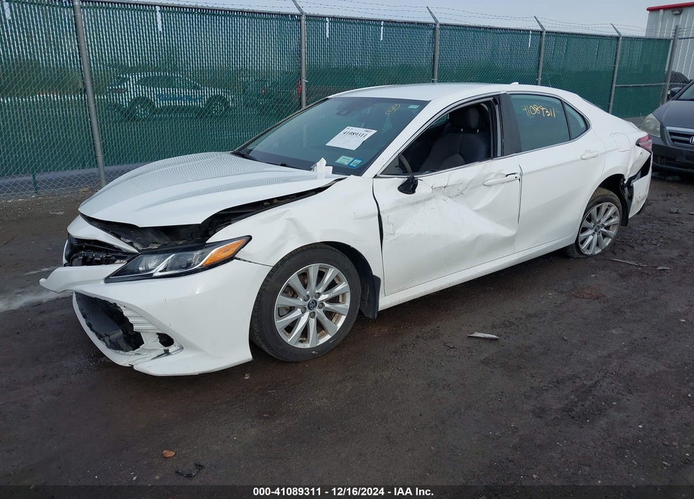 2020 TOYOTA CAMRY LE VIN: 4T1C11AK5LU860761