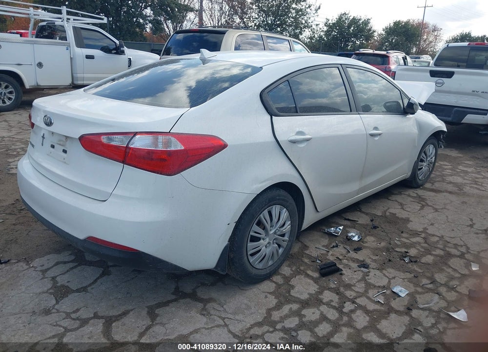 2016 KIA FORTE VIN: KNAFK4A68G5484640