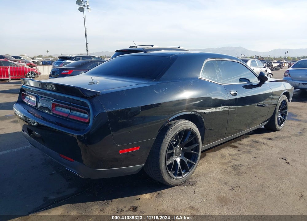 2018 DODGE CHALLENGER SXT VIN: 2C3CDZAG4JH303026