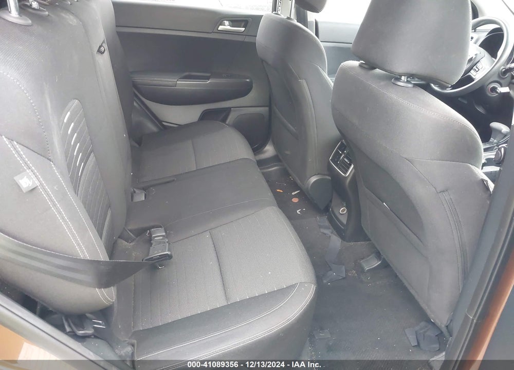 2018 KIA SPORTAGE LX VIN: KNDPM3AC7J7331616
