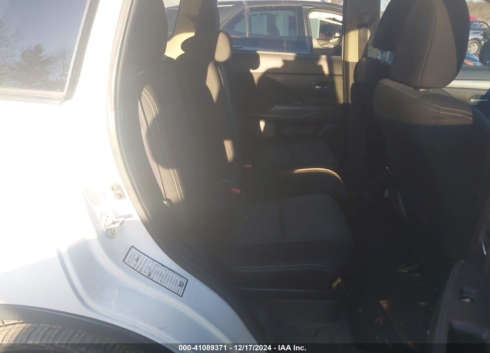 2016 MITSUBISHI OUTLANDER SE VIN: JA4AD3A36GZ020286
