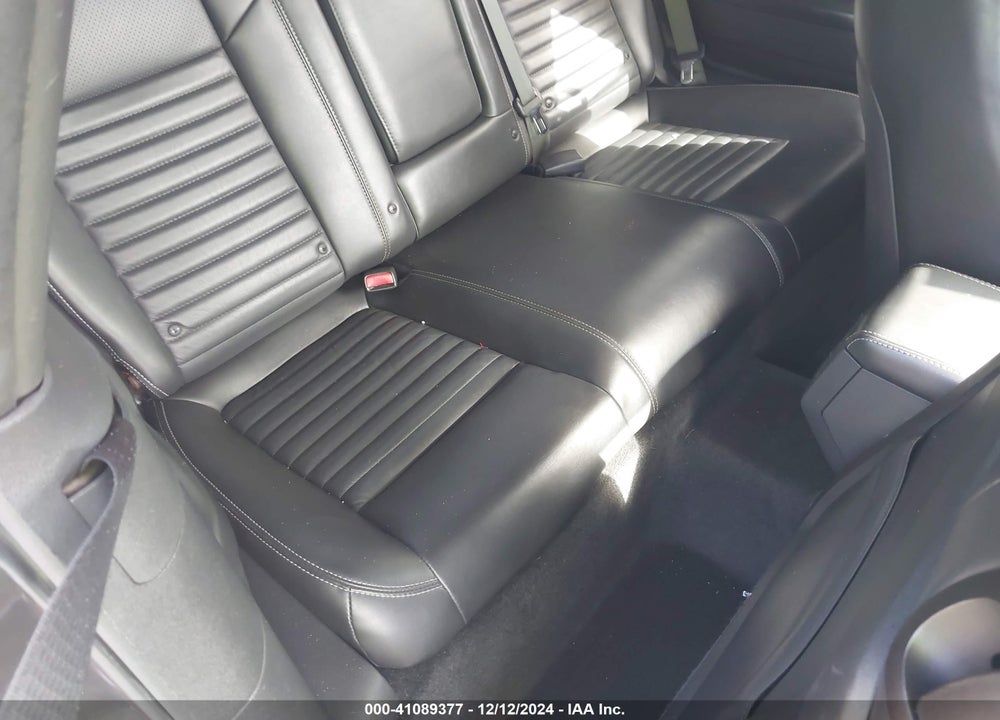 2013 DODGE CHALLENGER SXT PLUS VIN: 2C3CDYAG8DH543856