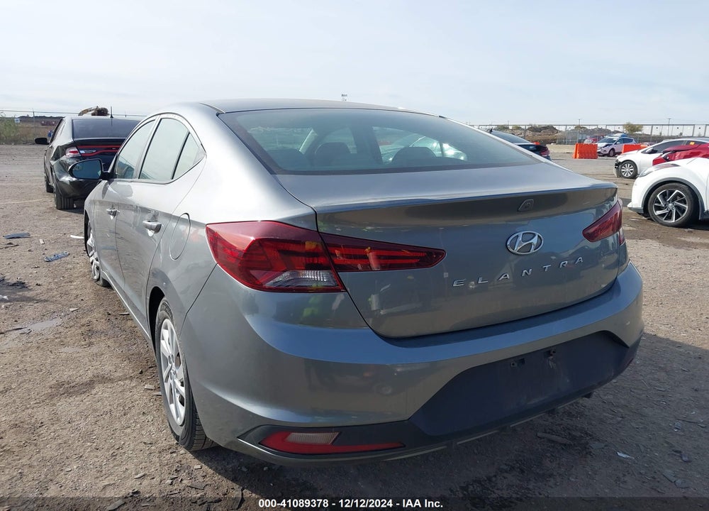 2019 HYUNDAI ELANTRA SE VIN: 5NPD74LFXKH487511