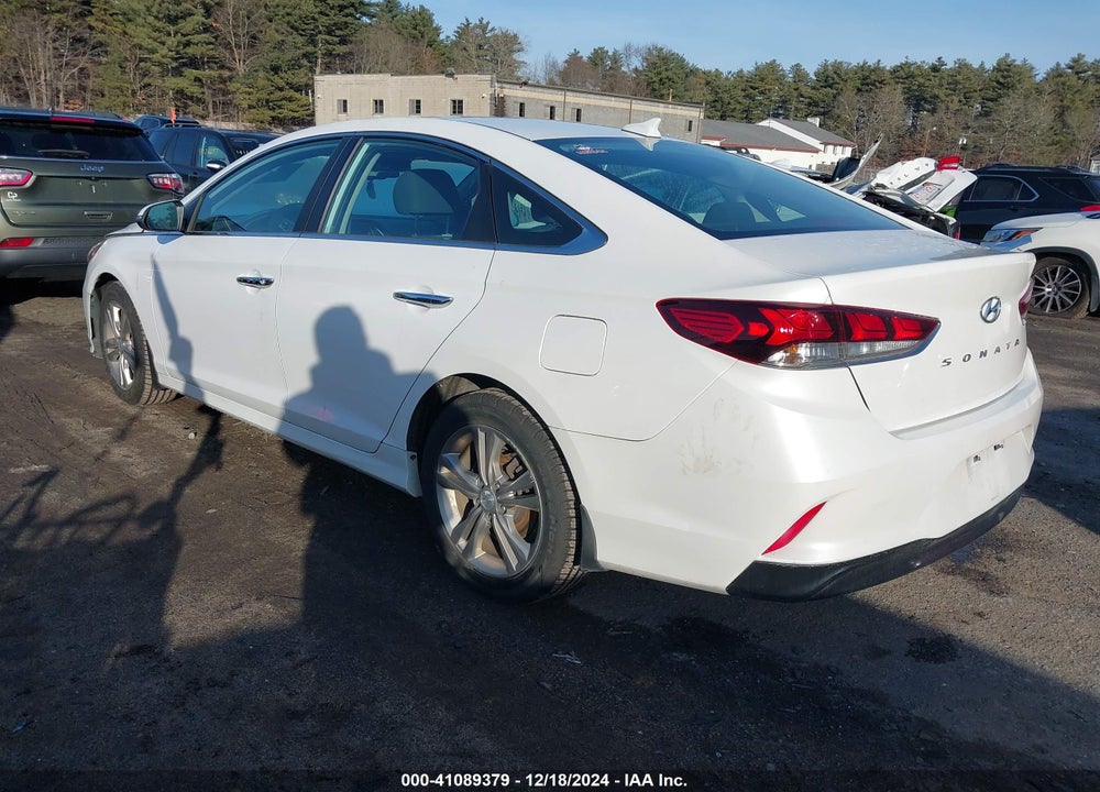 2019 HYUNDAI SONATA VIN: 5NPE34AF0KH798898
