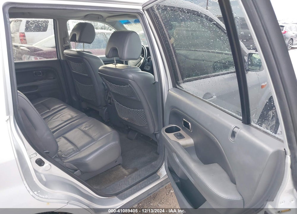 2006 HONDA PILOT EX-L VIN: 5FNYF28526B006311