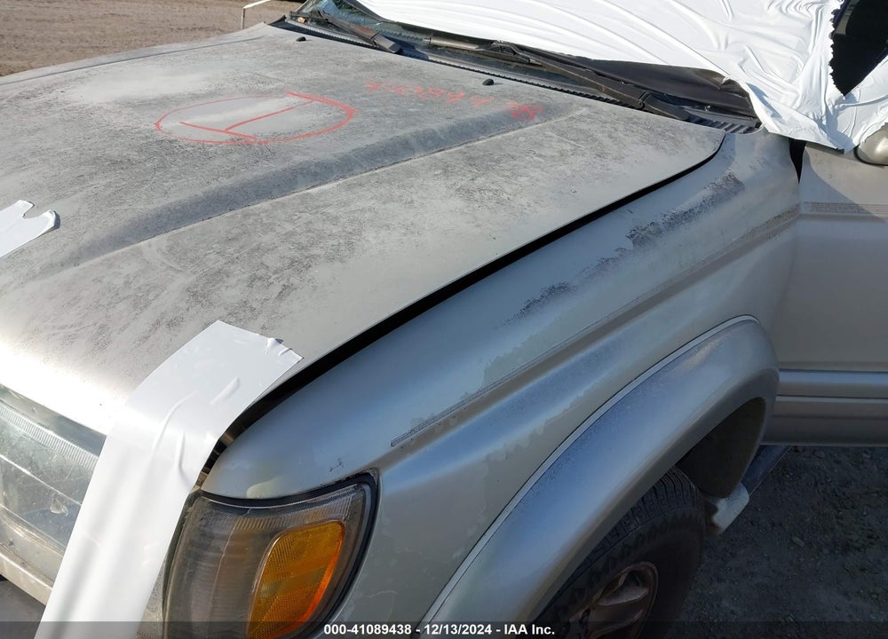 1999 TOYOTA 4RUNNER LIMITED V6 VIN: JT3GN87R2X0131724
